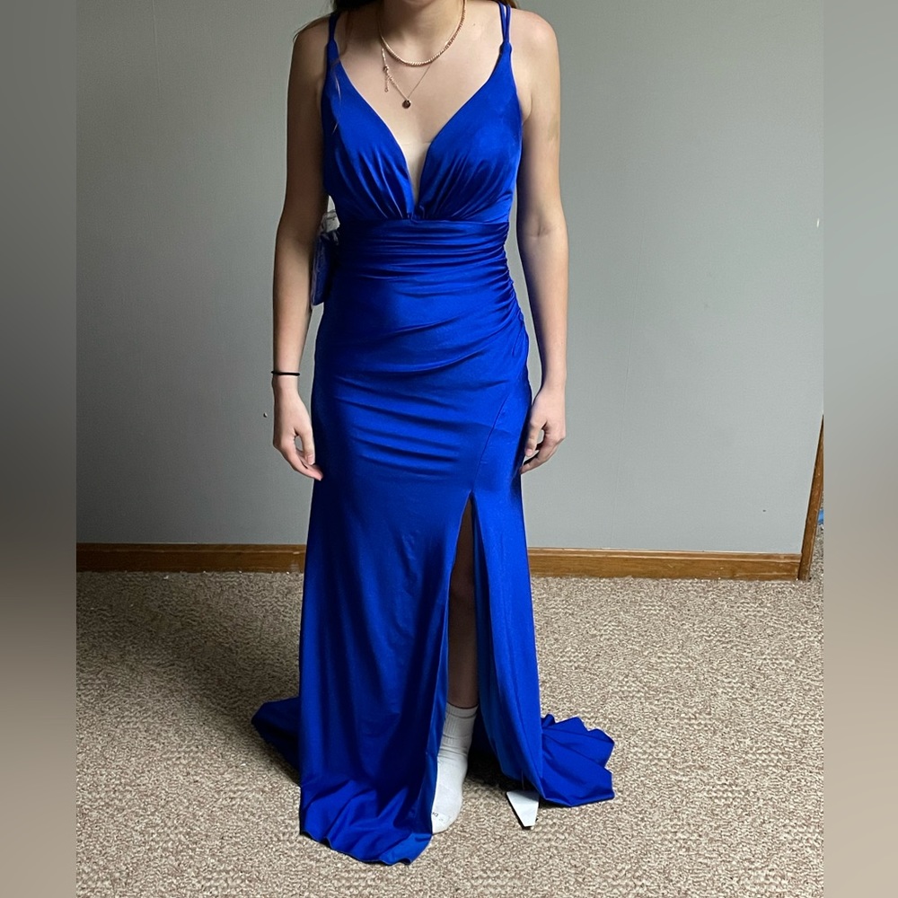 blue prom dress